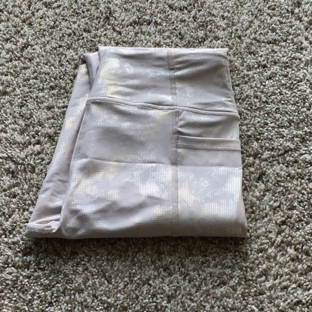 Victoria secret knockout leggings size small